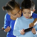 Evitar el exceso de uso de dispositivos electrónicos a los niños